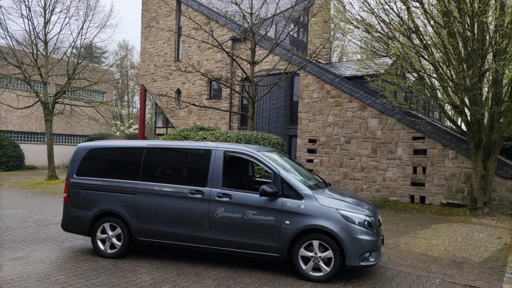 Mezzi onoranze funebri Gennaro Tammaro